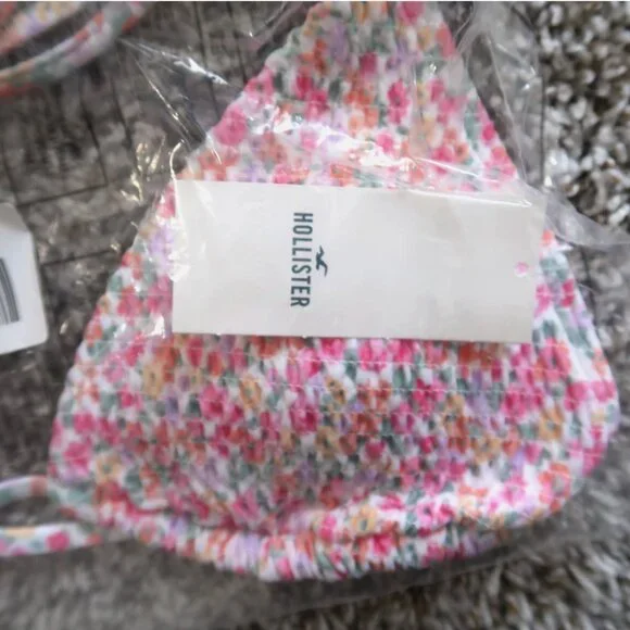 Hollister Bikini Top Floral Smocked Fabric Tie Strap Bikini Swim NWT - Picture 5 of 6